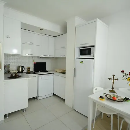 Hotel apartamentowy Hun Club 2*