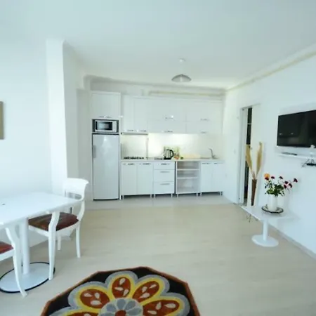 Hotel apartamentowy Hun Club 2*